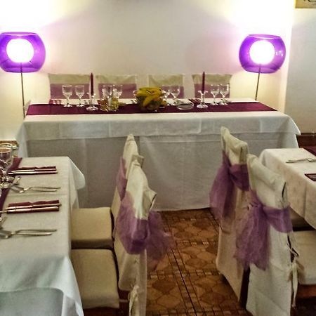 Floarea Soarelui Hotell Cheia  Exteriör bild