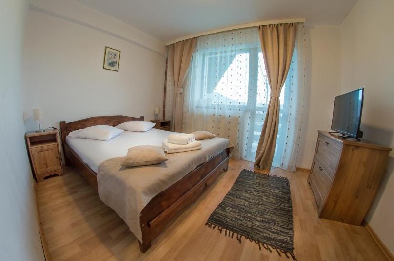Floarea Soarelui Hotell Cheia  Exteriör bild